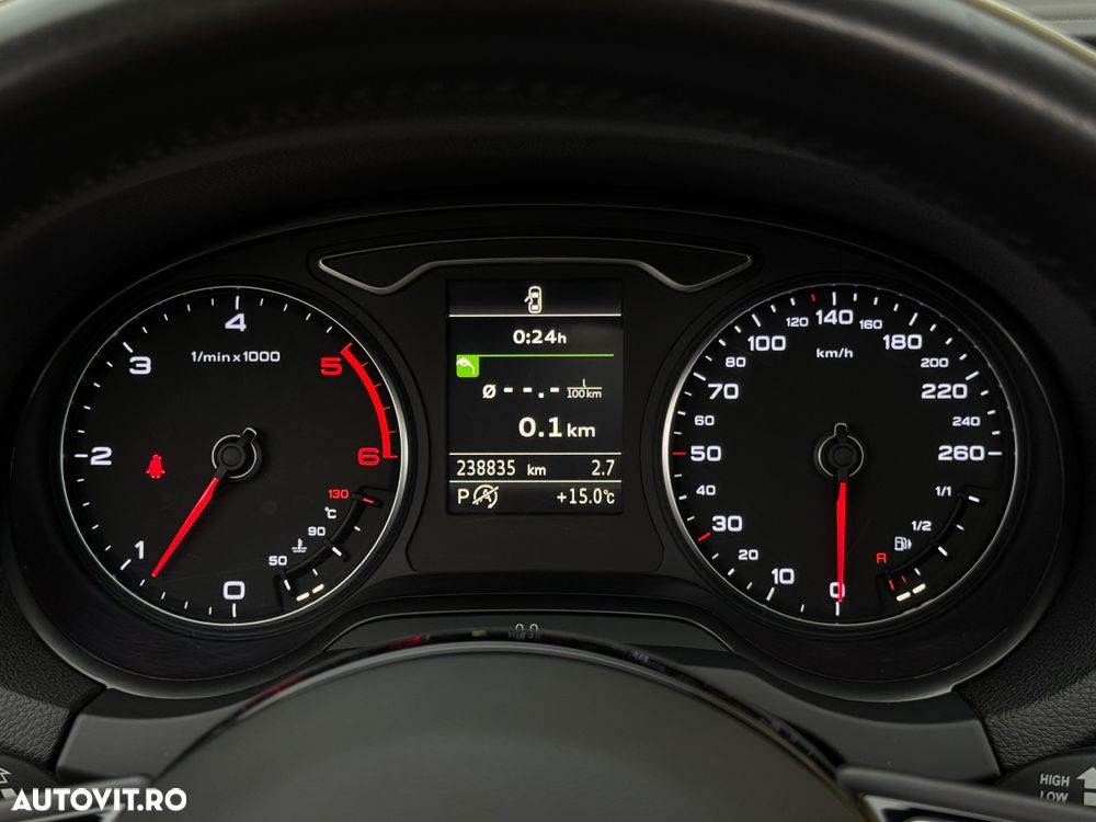 Audi A3 2.0 TDI Limousine S tronic S line Sportpaket - 22