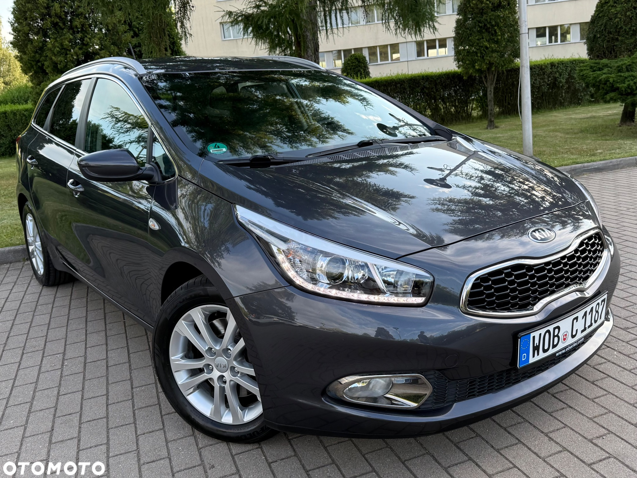 Kia Ceed 1.6 GDI Dream-Team Edition - 19