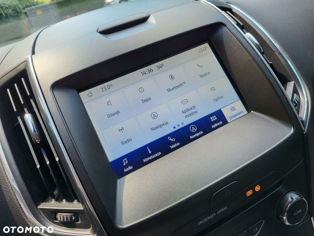 Ford S-Max - 30