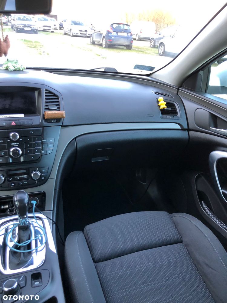Opel Insignia 2.0 CDTI - 12