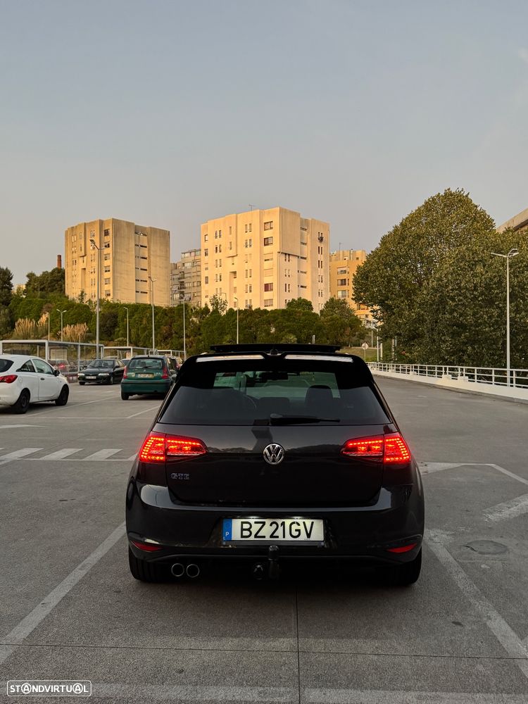 VW Golf 1.4 GTE Plug-In-Hybrid DSG - 18