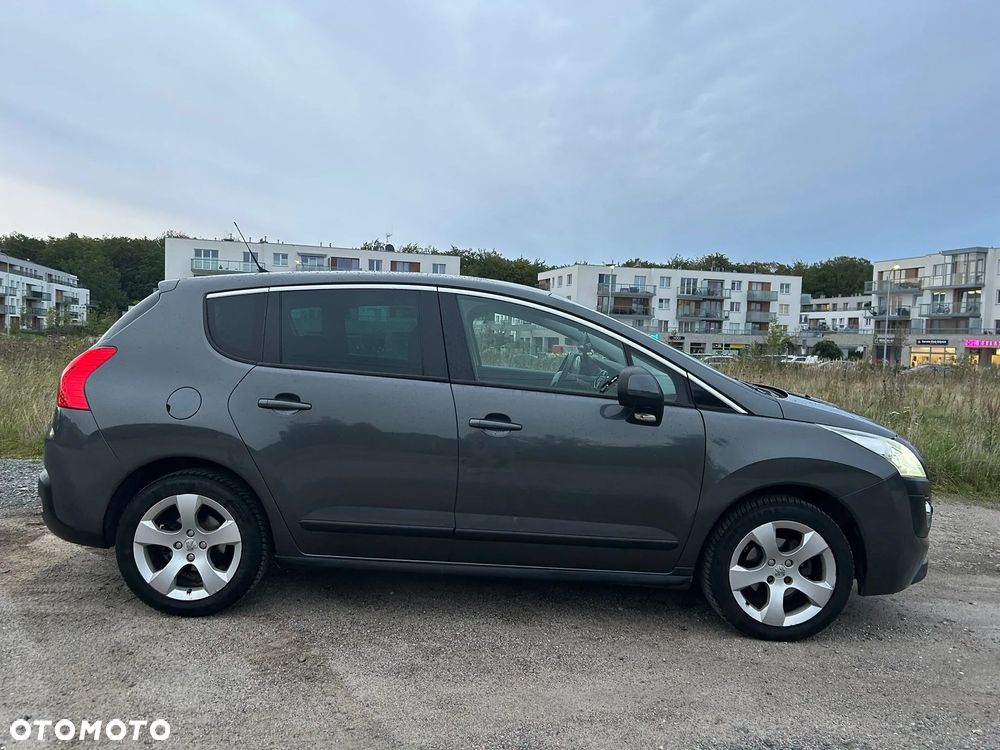 Peugeot 3008 1.6 HDi Premium - 4