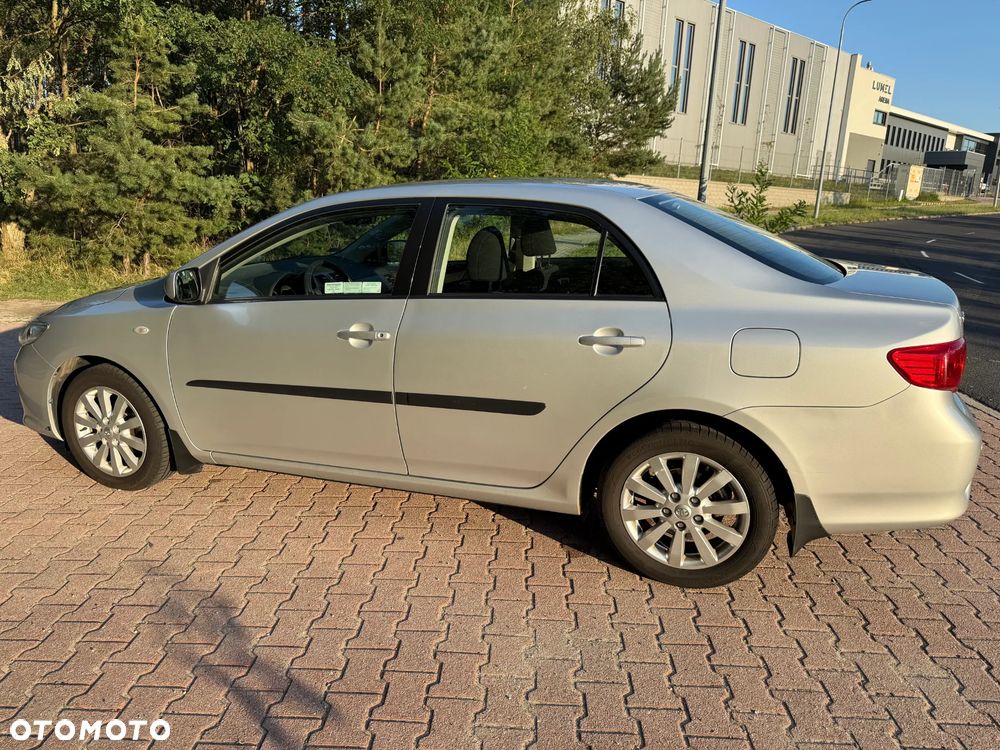 Toyota Corolla 1.4 D-4D Luna MM - 3