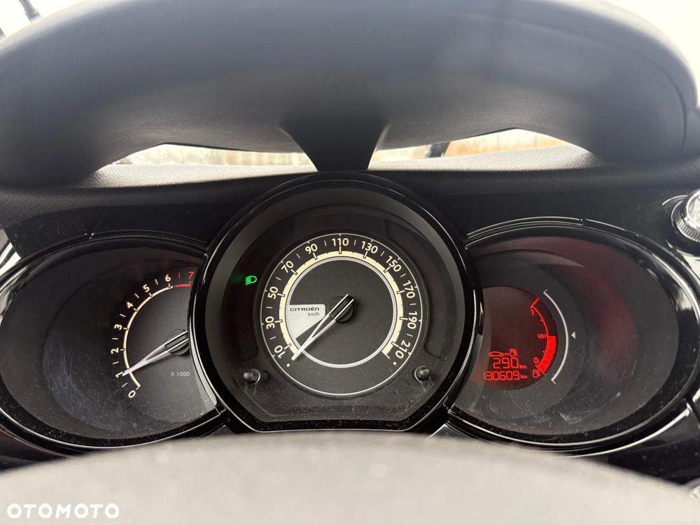 Citroën C3 Pure Tech (VTi) 82 Exclusive - 7