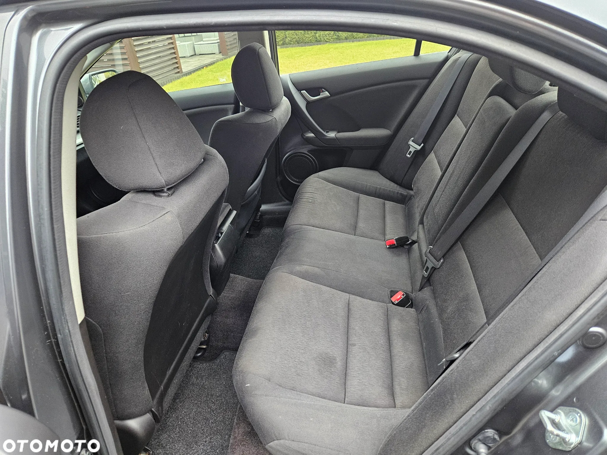 Honda Accord 2.0 Executive - 27