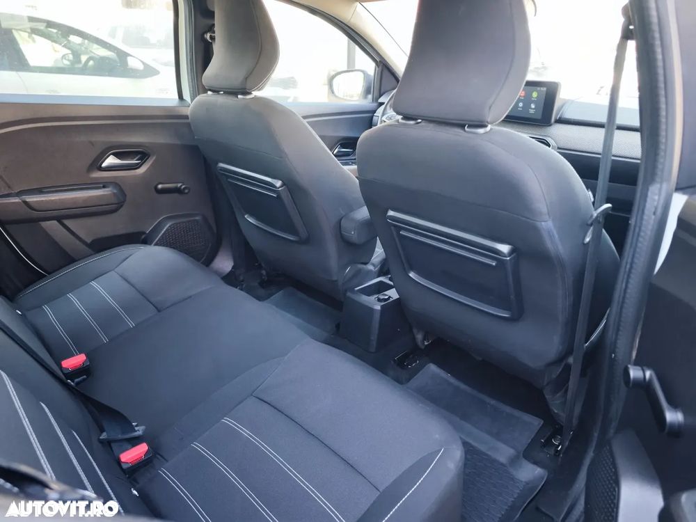 Dacia Logan TCe 90 MT6 Prestige - 19