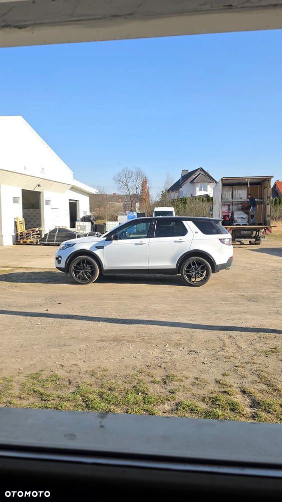 Land Rover Discovery Sport 2.0 TD4 HSE Luxury - 5
