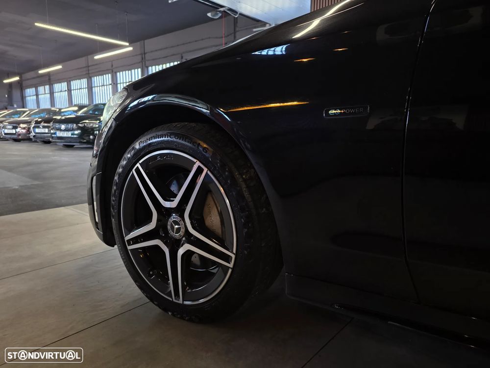 Mercedes-Benz C 300 de AMG Line - 27