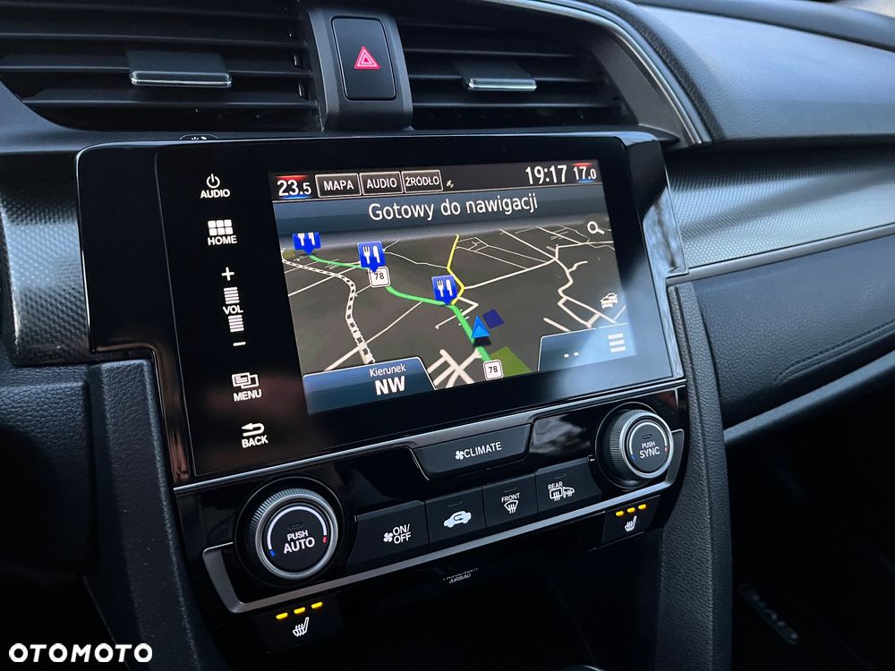 Honda Civic 1.0 i-VTEC Turbo CVT Executive Premium - 10