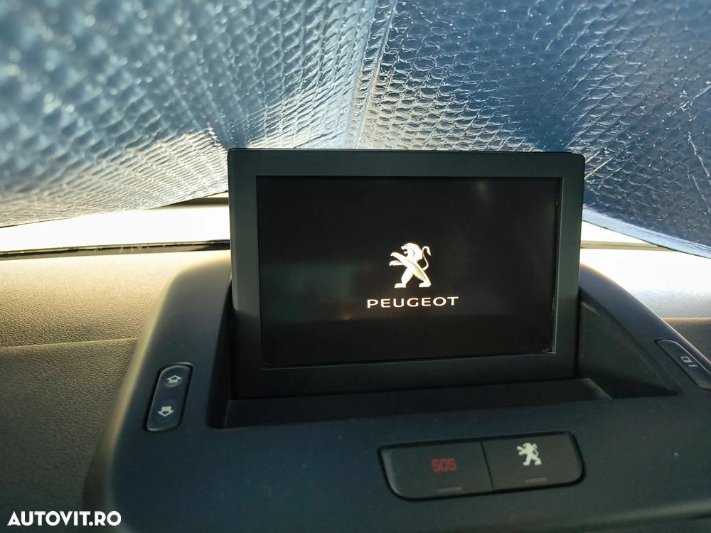 Peugeot 3008 - 26