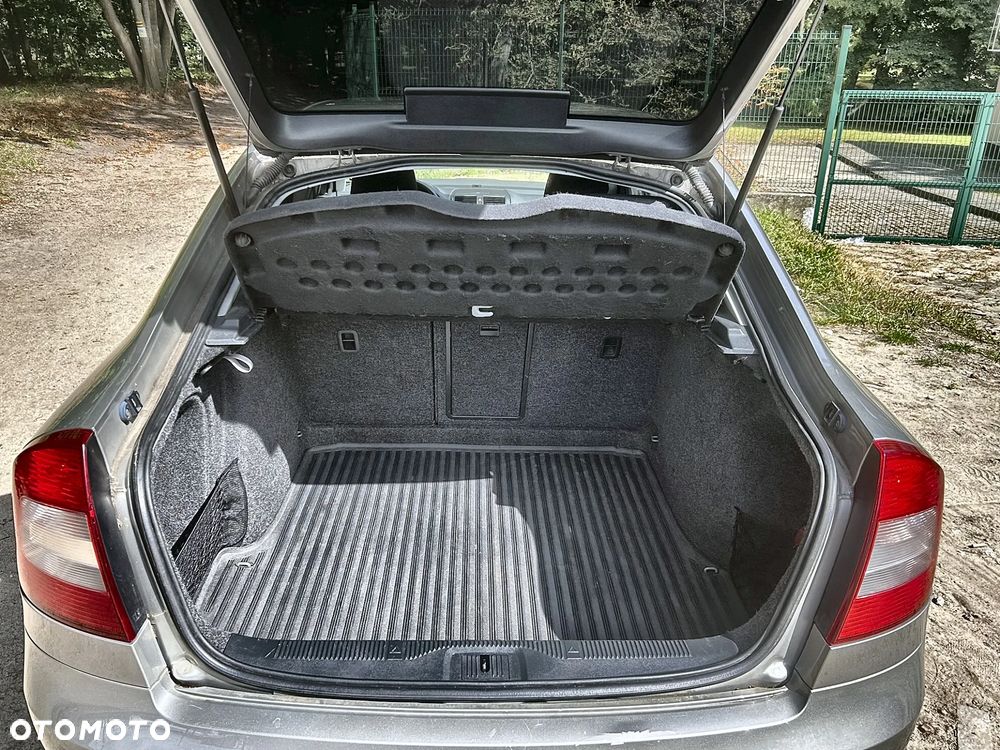 Skoda Octavia 1.4 TSI Ambition - 12