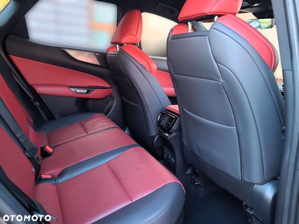 Lexus NX 350h F Sport AWD - 16