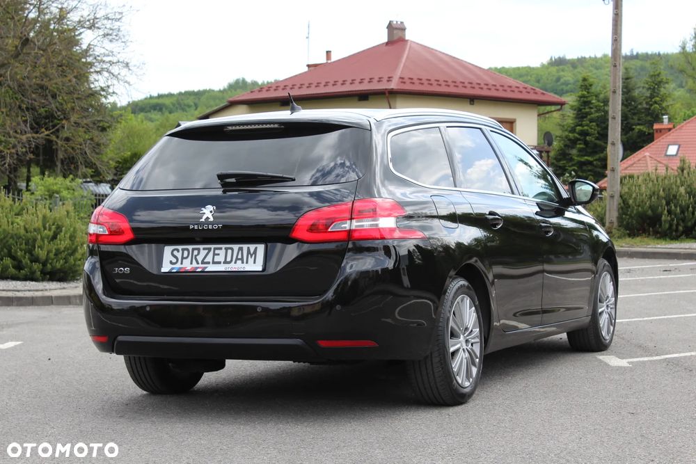 Peugeot 308 BlueHDi 130 EAT8 Stop & Start Allure Pack - 14