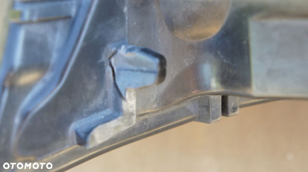 PRZEDNIA PRAWA LAMPA VOLVO V60 S60 XENON - 6