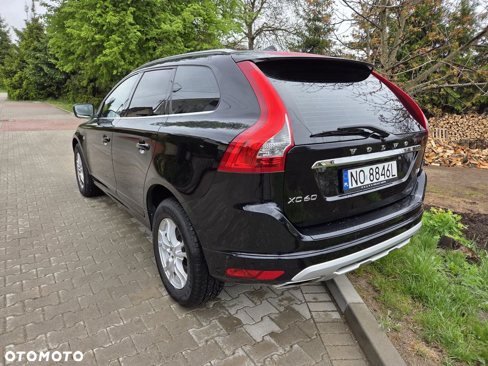 Volvo XC 60 D4 Drive-E Ocean Race - 4