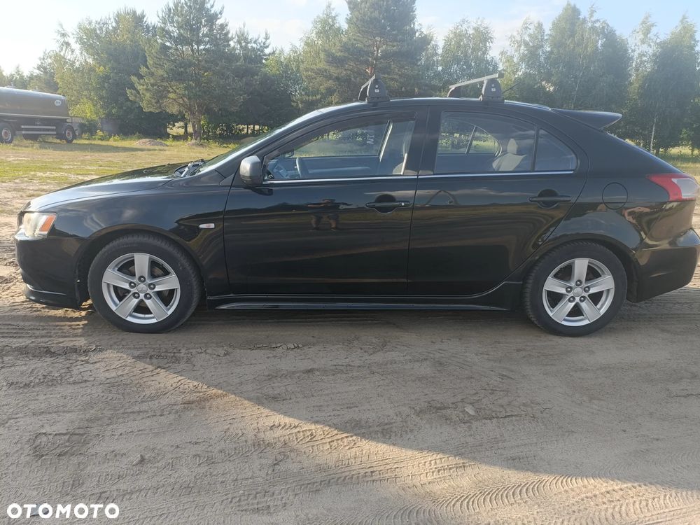 Mitsubishi Lancer 1.8 Intense - 4