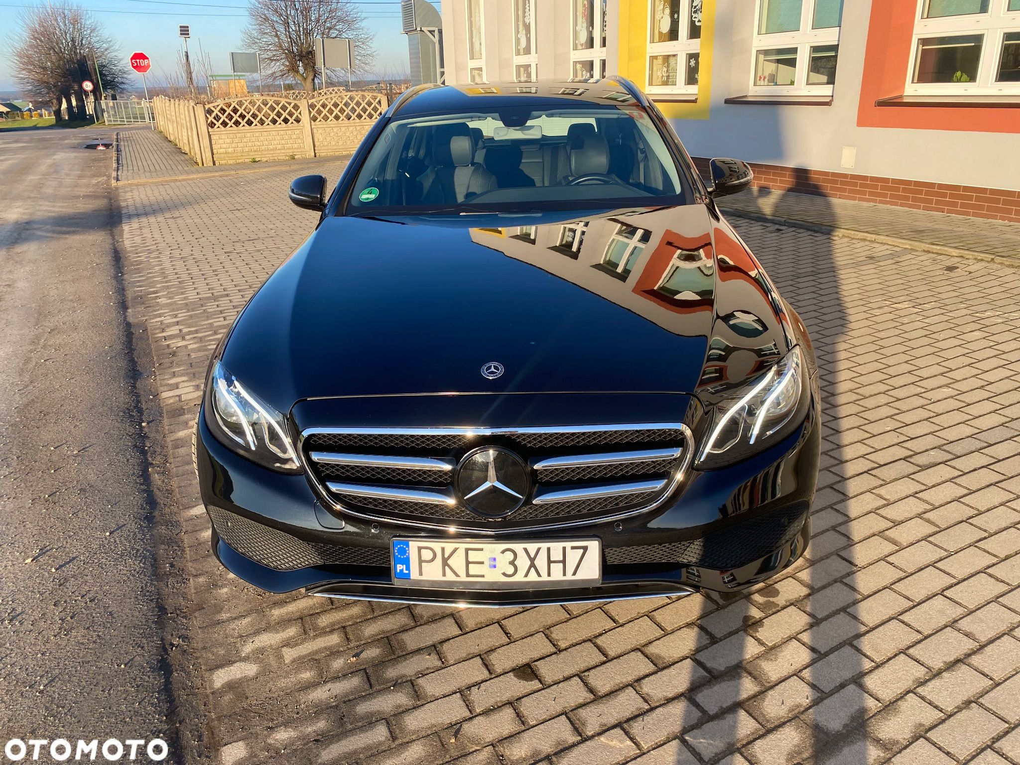 Mercedes-Benz Klasa E 200 d T 9G-TRONIC - 1