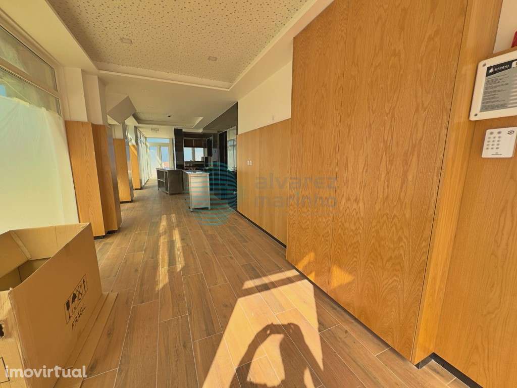 Excelente loja localizada na Ericeira - Grande imagem: 2/12