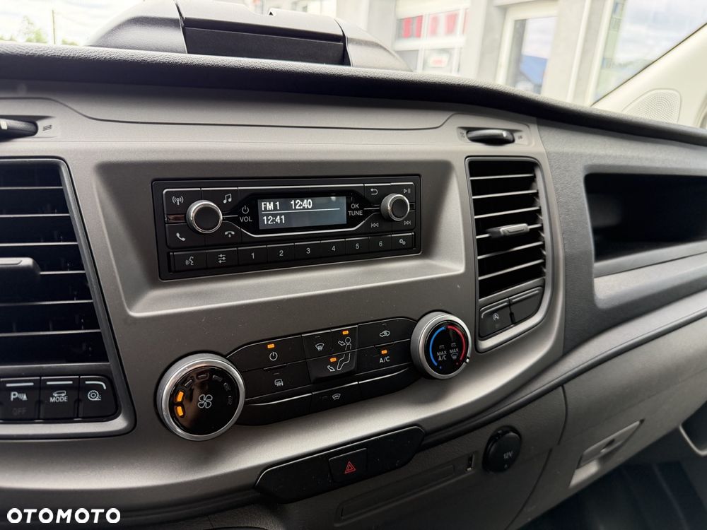 Ford Transit Custom - 14
