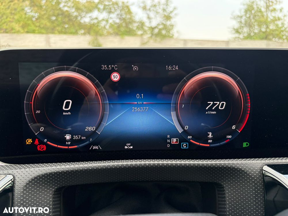 Mercedes-Benz CLA 200 - 19