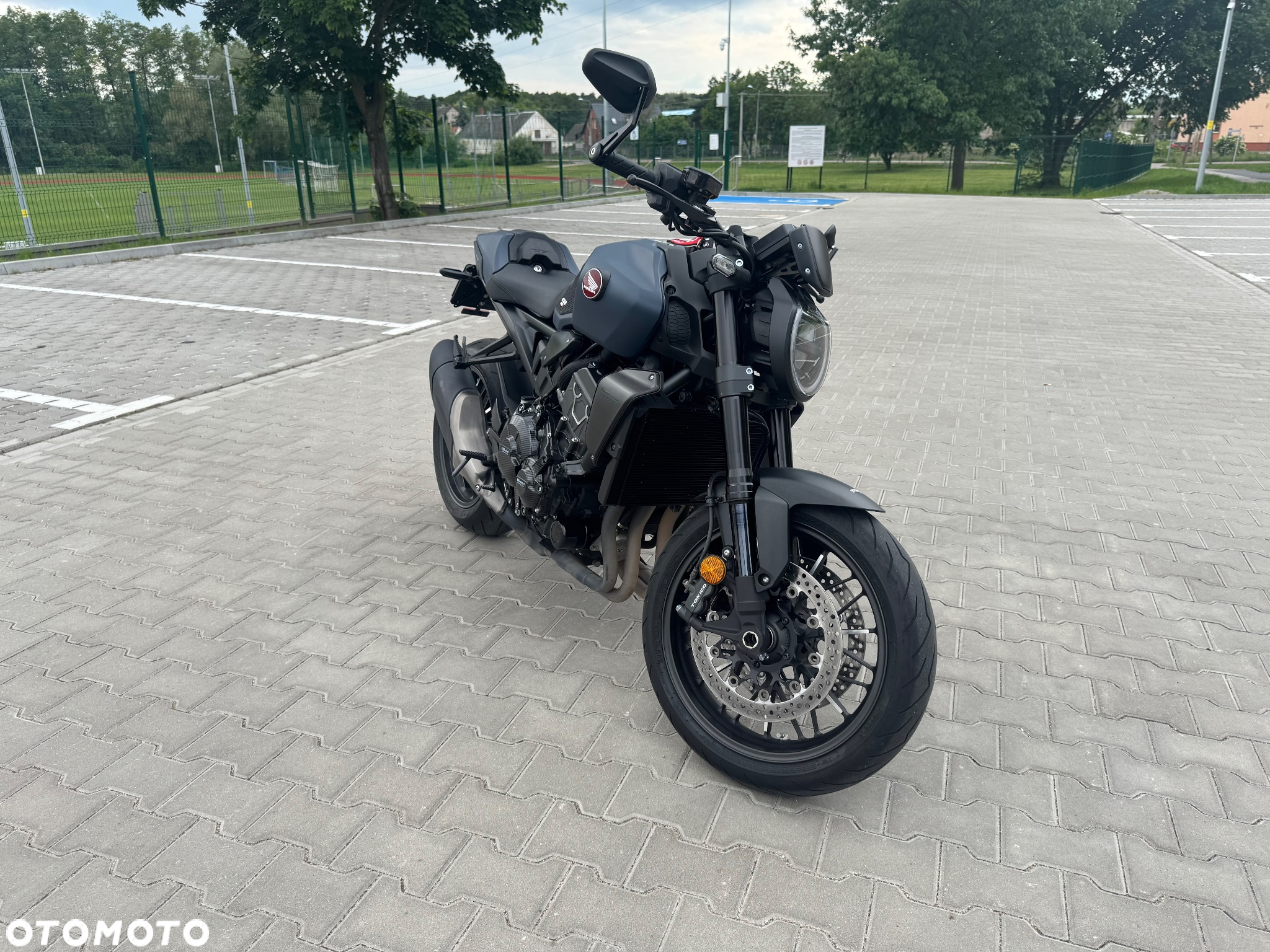 Honda CB - 9