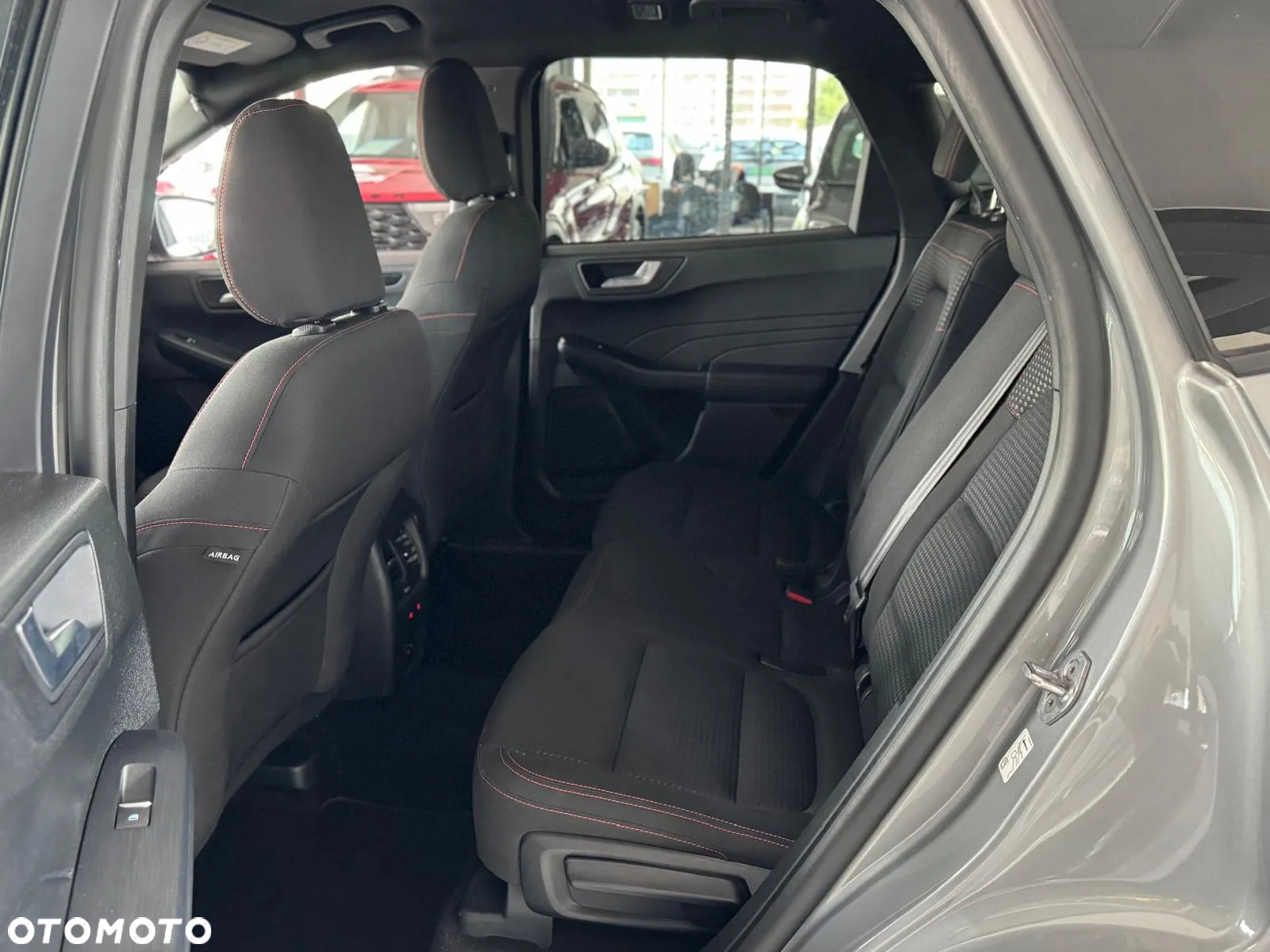 Ford Kuga - 33