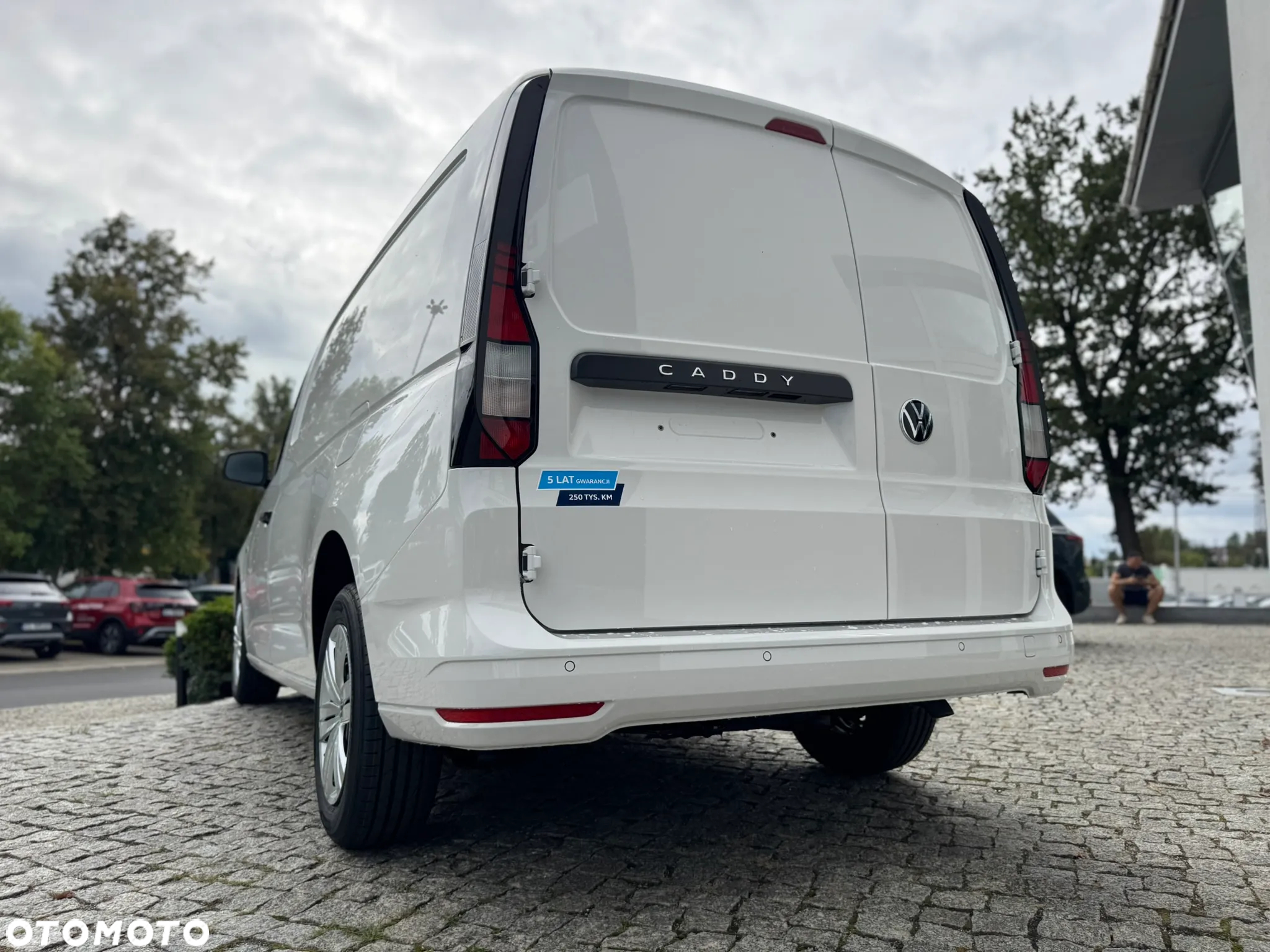 Volkswagen Caddy Maxi Cargo - 27