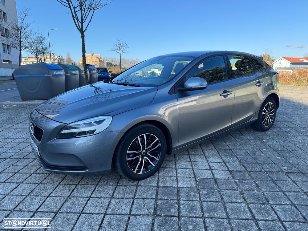 Volvo V40 2.0 D3 Momentum - 13