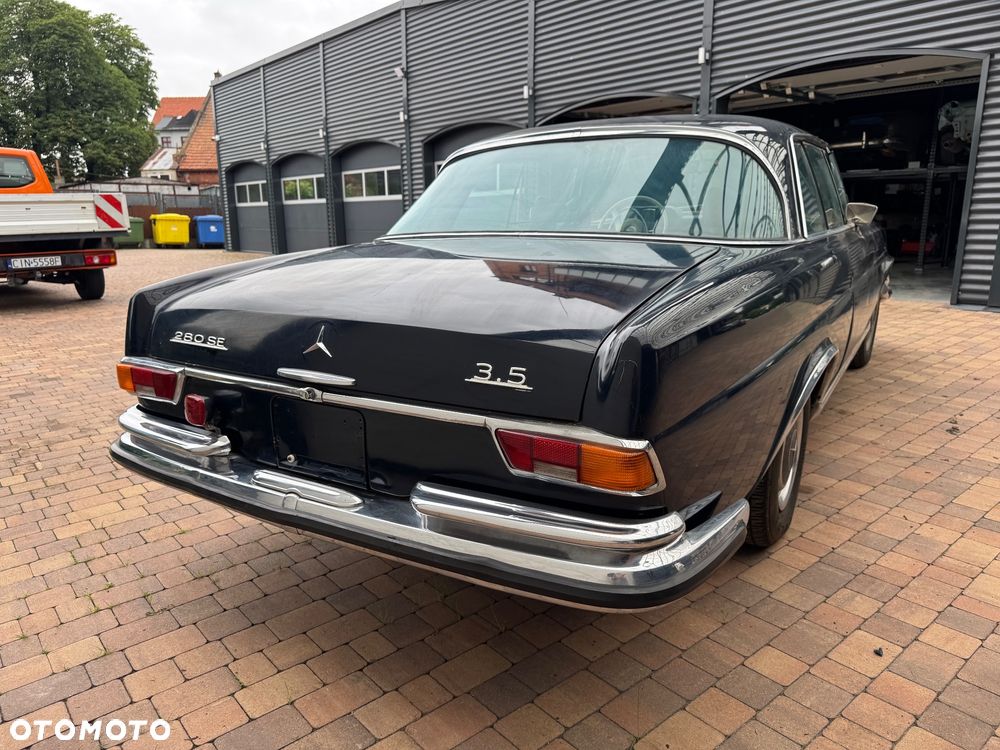 Mercedes-Benz 280 - 4