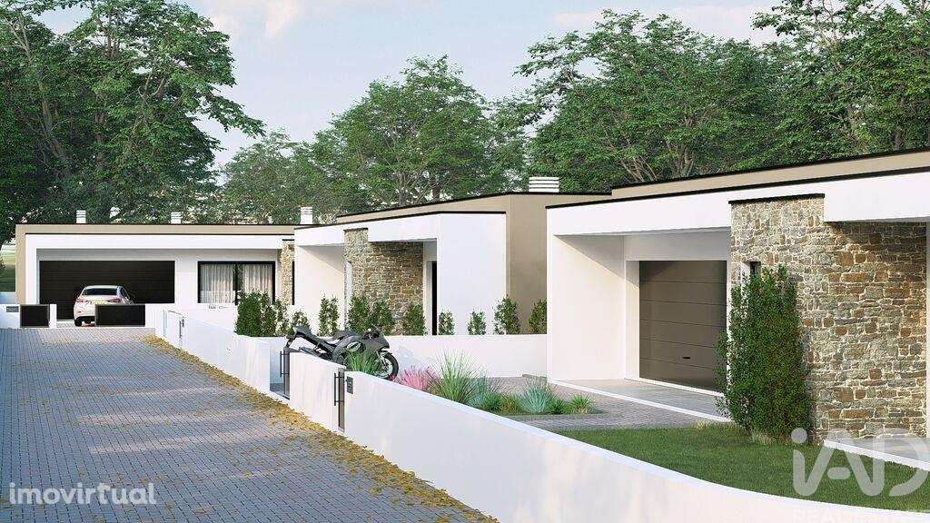 Casa / Villa T4 em Marrazes e Barosa - Grande imagem: 5/9