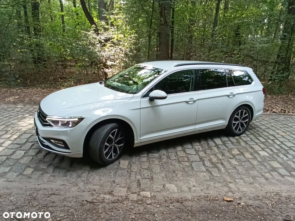 Volkswagen Passat 2.0 TDI Business DSG - 34