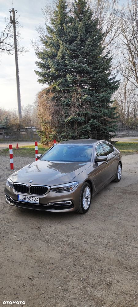 BMW Seria 5 530e iPerformance Luxury Line sport - 1