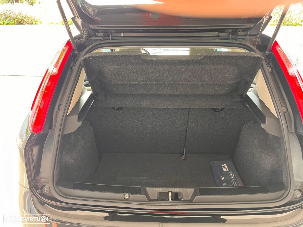 Fiat Grande Punto - 12