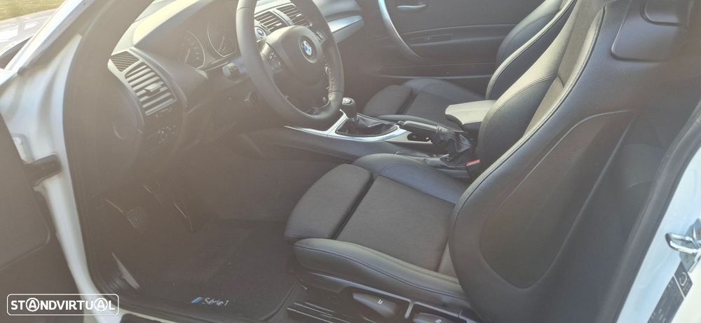 BMW 123 d - 12