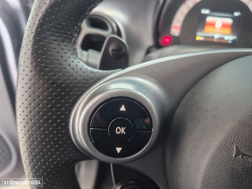 Smart ForFour 0.9 UrbanStyle 90 Aut - 12