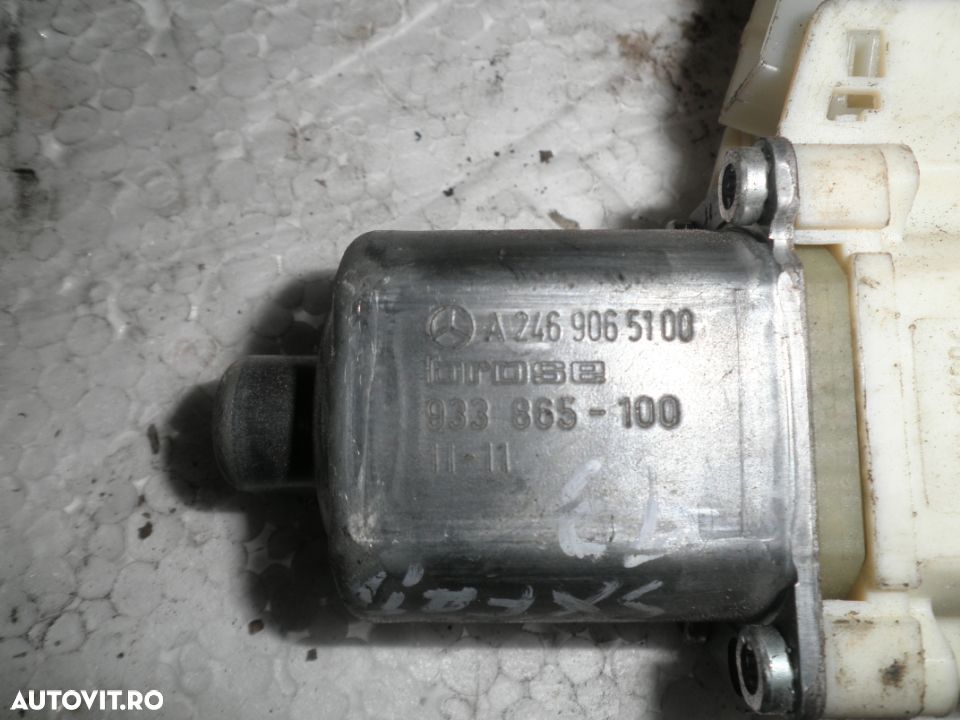 Motoras Macara Geam Stanga Fata Mercedes A Class W176 a2469065100 - 3