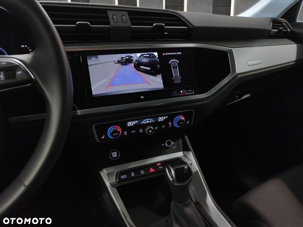 Audi Q3 Sportback - 15