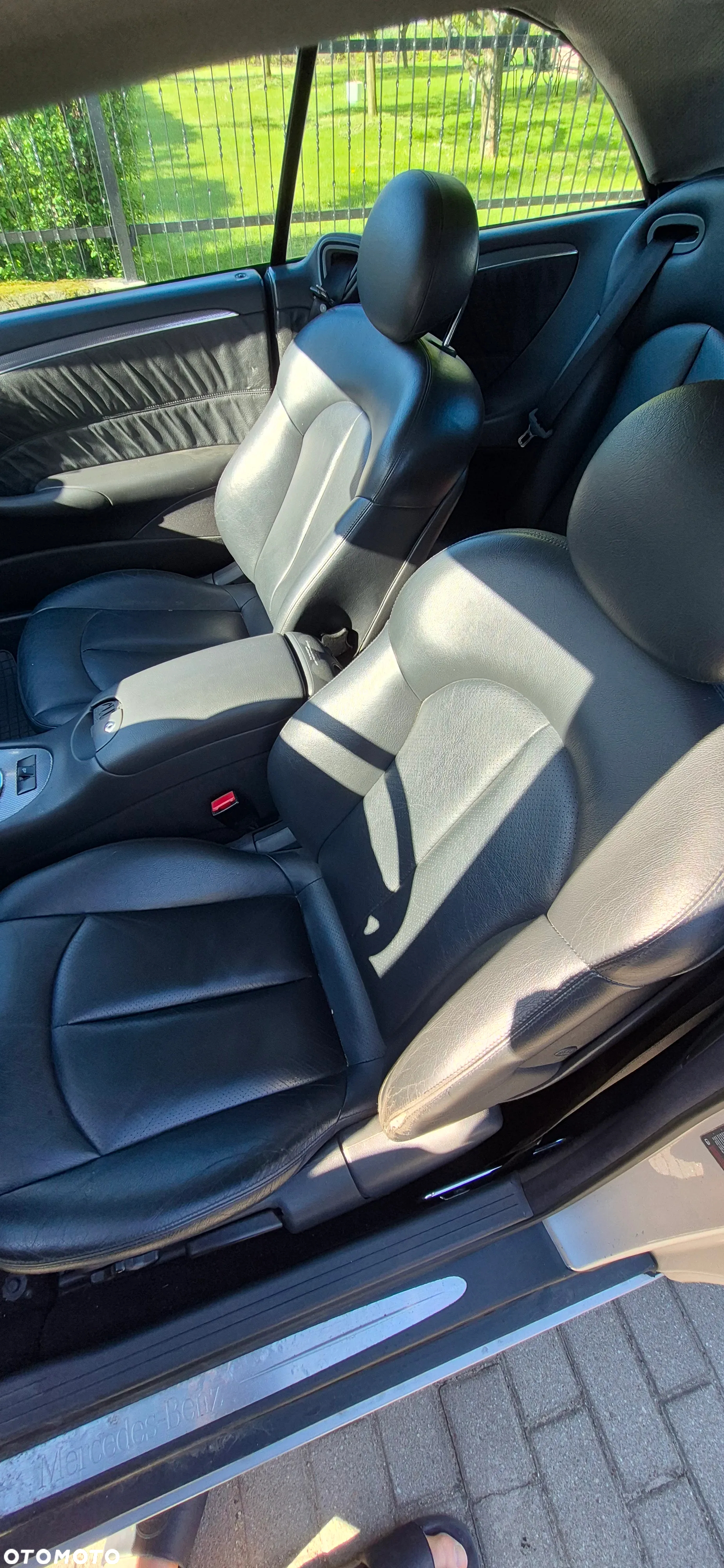 Mercedes-Benz CLK - 15