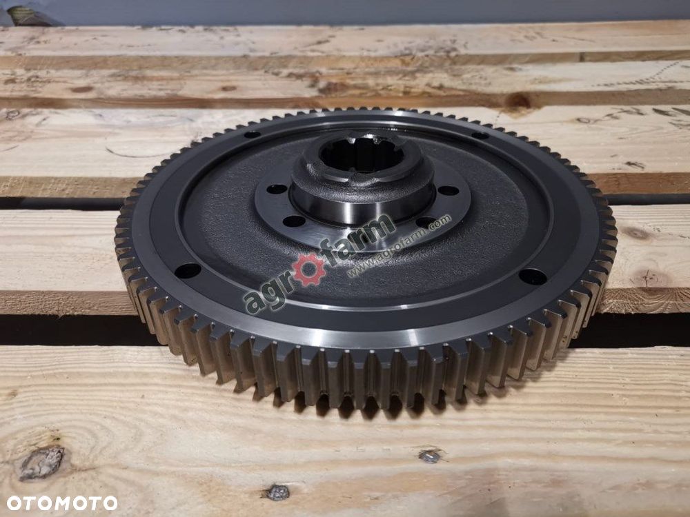 KOŁO ZEBATE Z 84 PTO MASSEY FERGUSON  6490, 6485 - 2