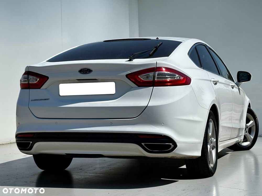 Ford Mondeo 2.0 TDCi Titanium PowerShift - 18