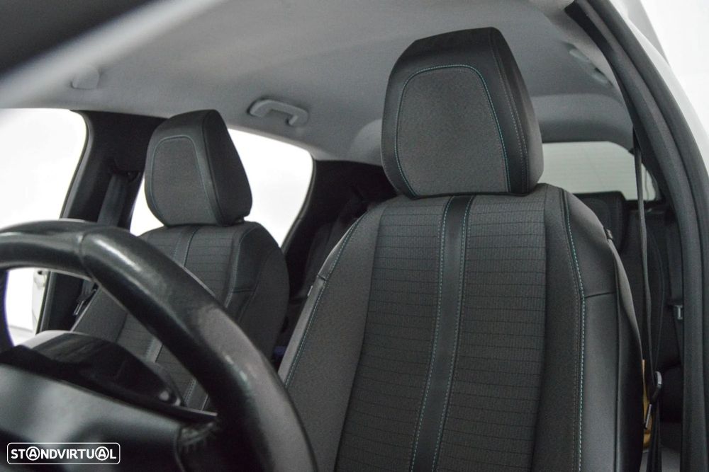 Peugeot e-208 50 kWh Allure Pack - 48