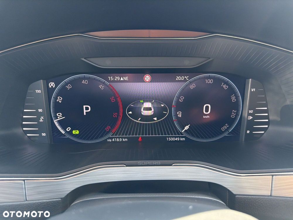 Skoda Superb 2.0 TDI SCR Ambition DSG - 16