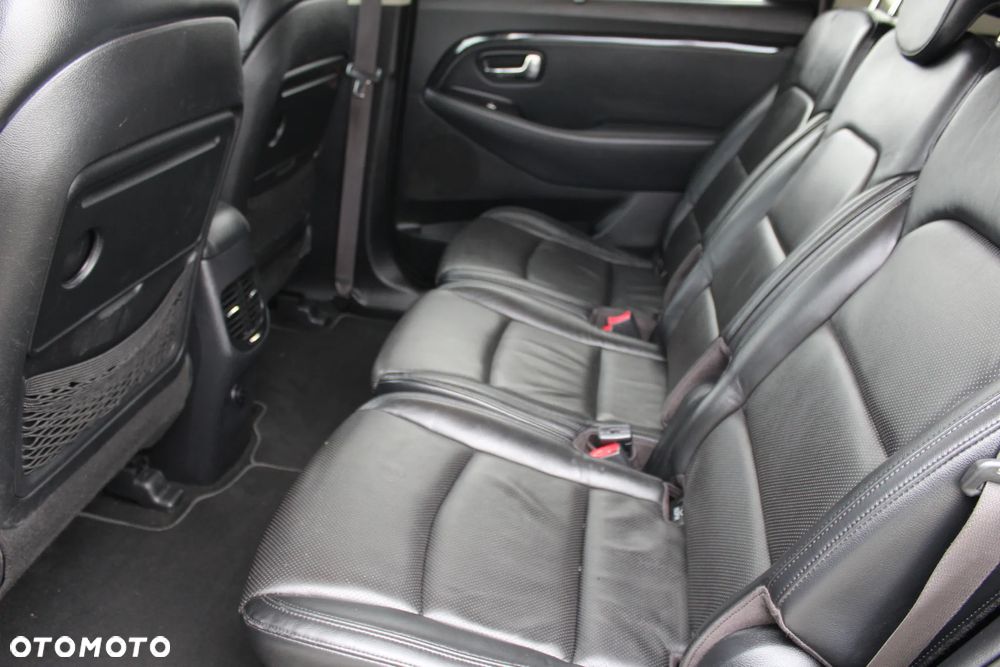 Kia Carens 1.6 GDI Edition 7 - 11