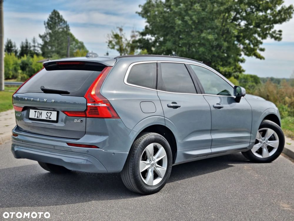 Volvo XC 60 B4 D AWD Geartronic Momentum Pro - 15