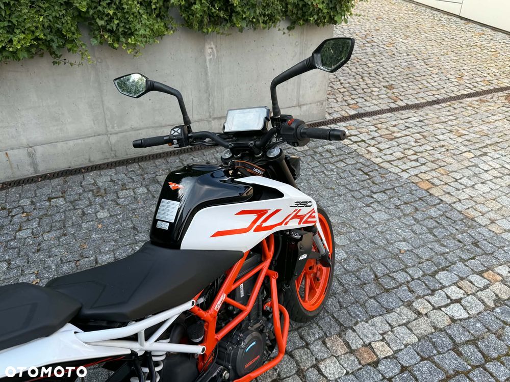 KTM Duke - 4
