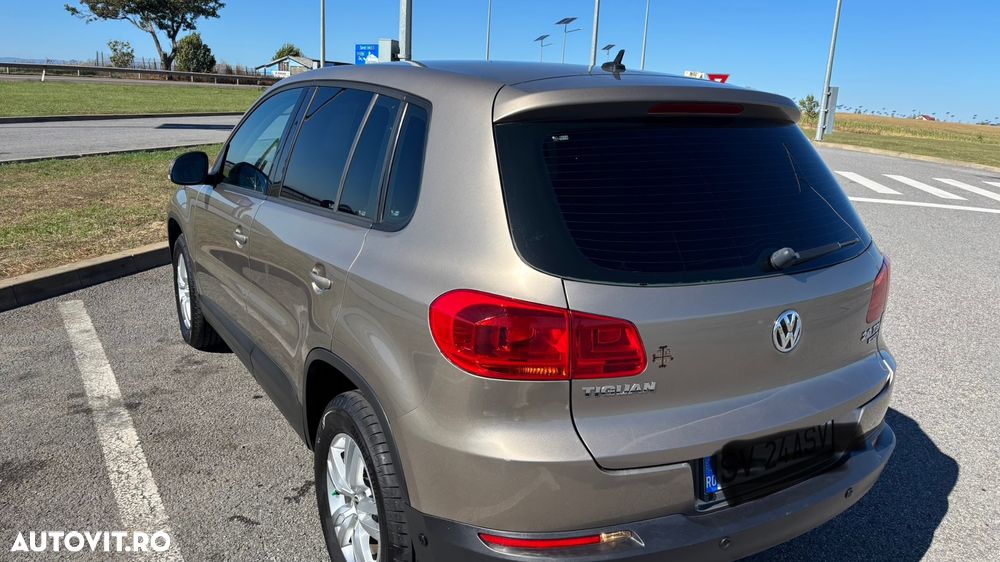 Volkswagen Tiguan 2.0 TDI 4Motion DSG Track & Style - 4