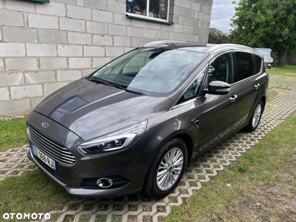 Ford S-Max 2.0 TDCi Bi-Turbo Titanium PowerShift - 24