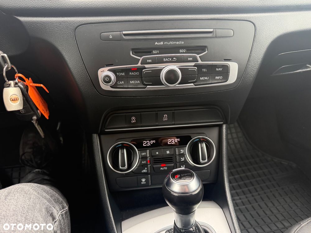 Audi Q3 2.0 TDI S tronic - 25