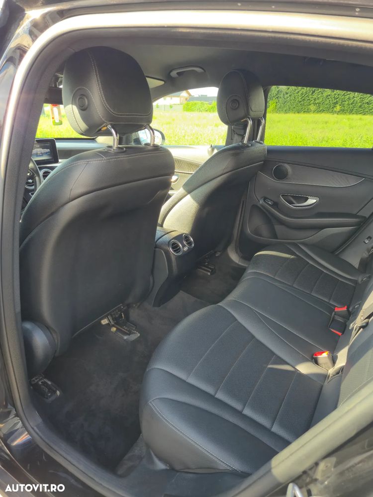 Mercedes-Benz GLC 220 d 4MATIC 9G-TRONIC - 10