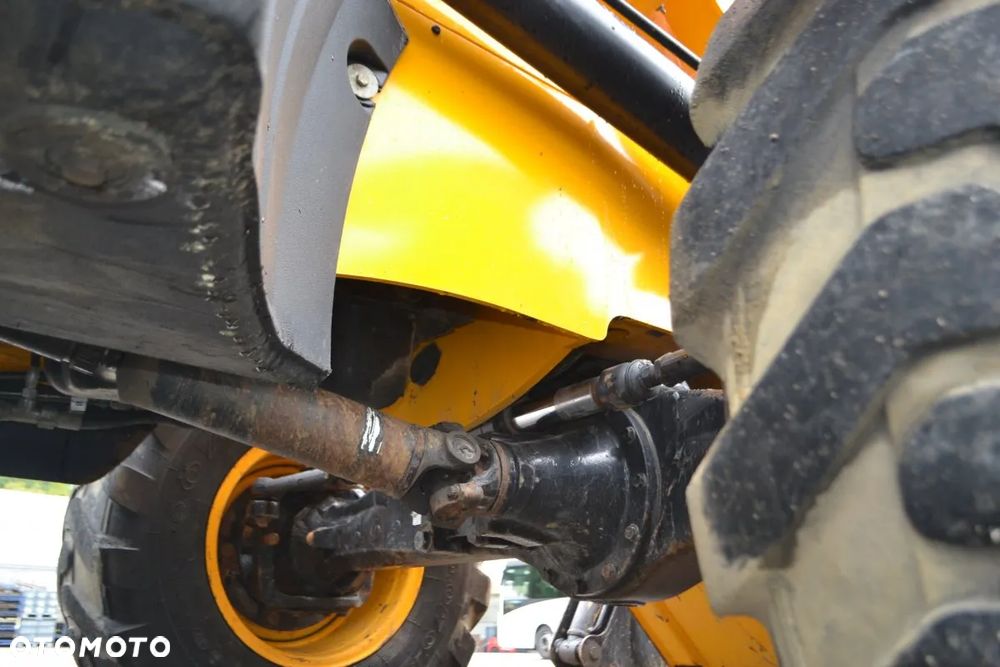 JCB 3CX - 40